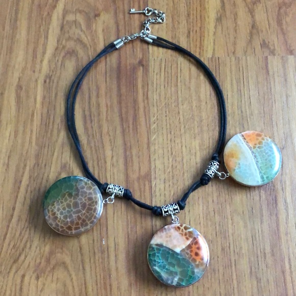 High-quality glass simulated stone choker - Picture 1 of 4